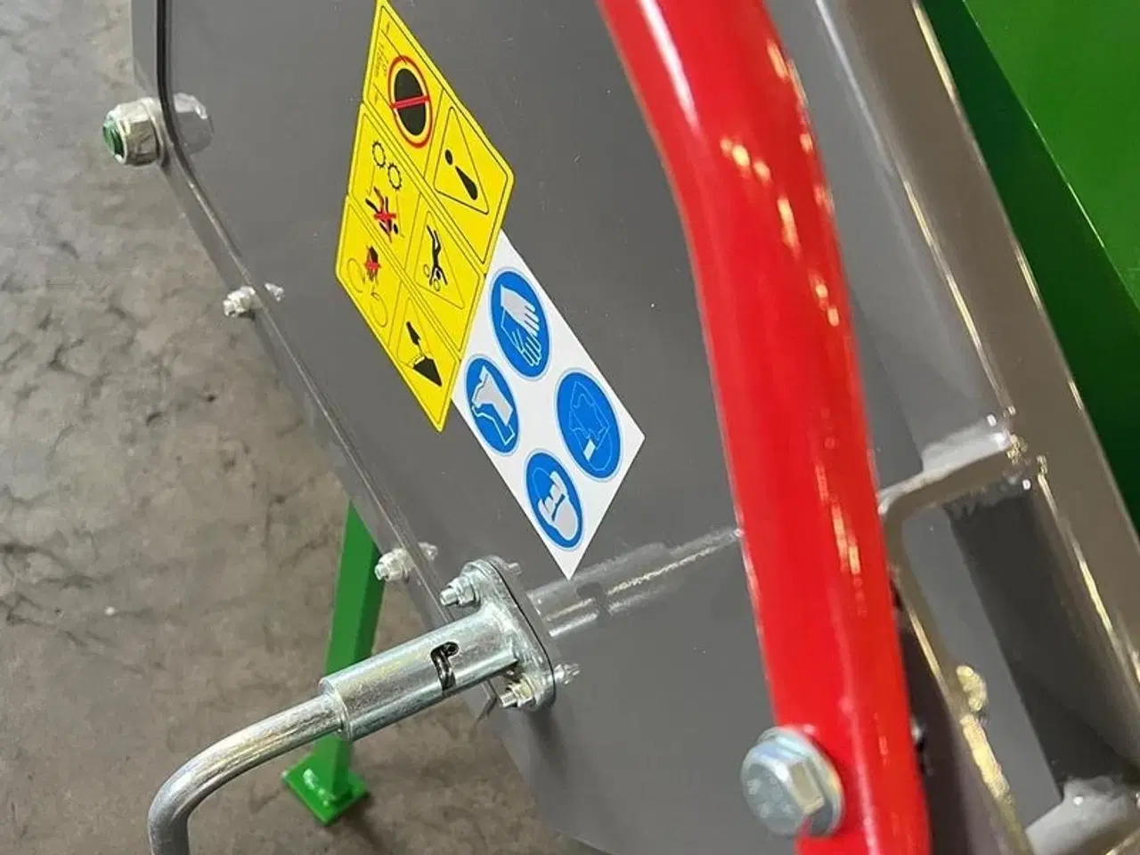 Billede 5 - Flishugger 170 m. Hydraulisk indføring med pumpe og tank