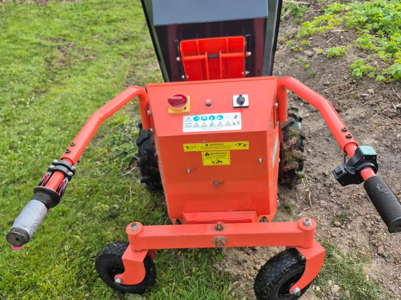 Billede 2 - EL-Super skubber stor trillebør på El.