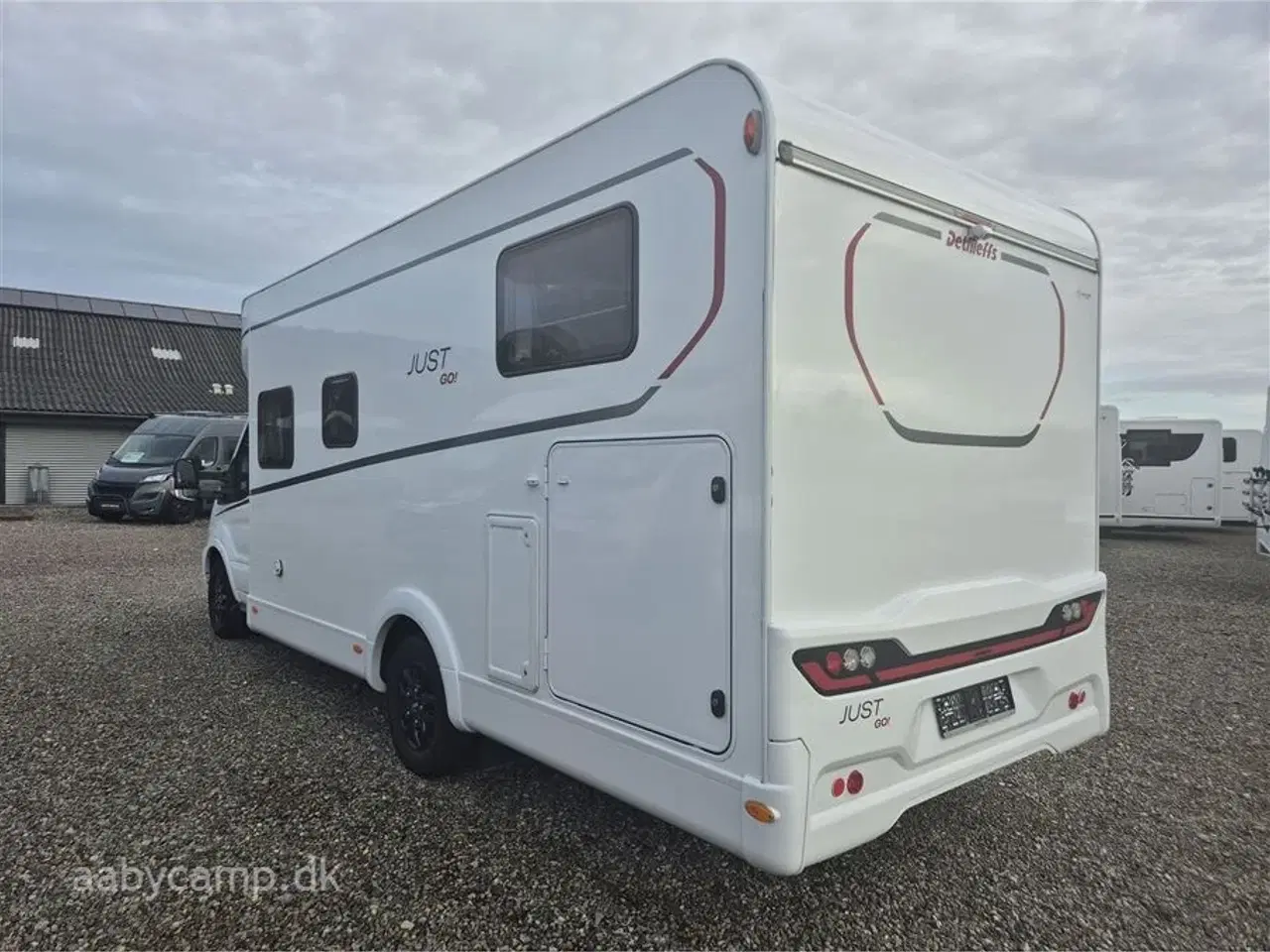 Billede 3 - 2023 - Dethleffs Just GO T7055 EB AUT. Automatgear. Solceller. Batteri. Markise. Elektrisk indgangstrin. Kun 29,000 Km !!!