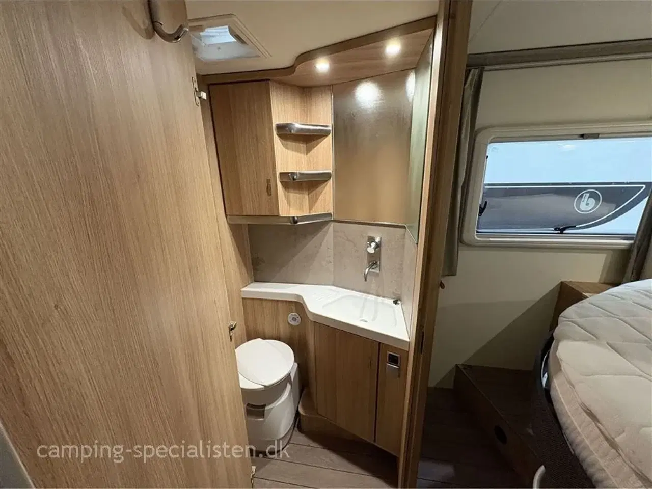 Billede 20 - 2018 - Knaus Sky I 700 LX   Knaus Sky I 700 LX model 2018 - kan nu ses hos Camping-Specialisten.dk