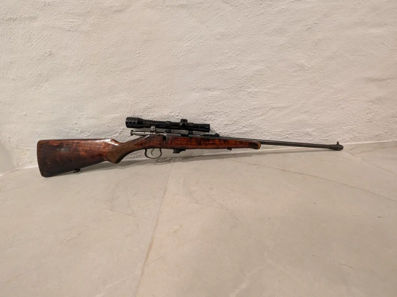 Billede 1 - Salonriffel 22 LMR