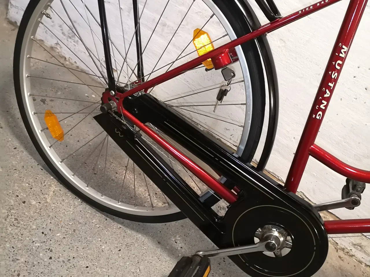 Billede 15 - Mustang CITY CLUB 28"   55cm ,  3 gear ,,lås 2 nøg