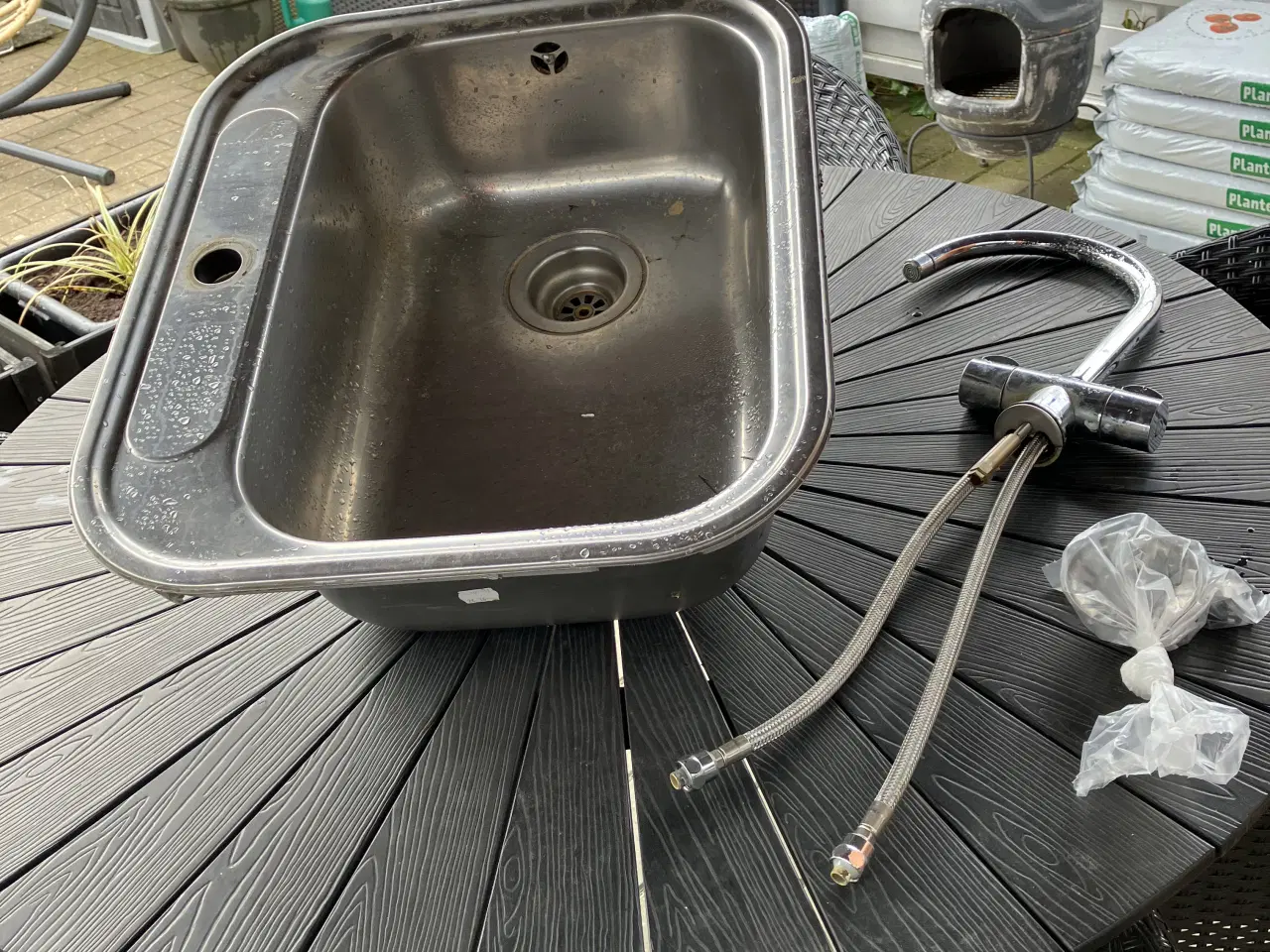 Billede 1 - Køkkenvask og blandingsbatteri 