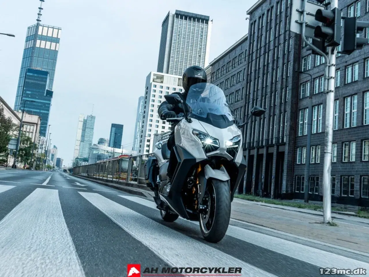 Billede 16 - Yamaha T-Max 560 Tech Max Crystal Graphite