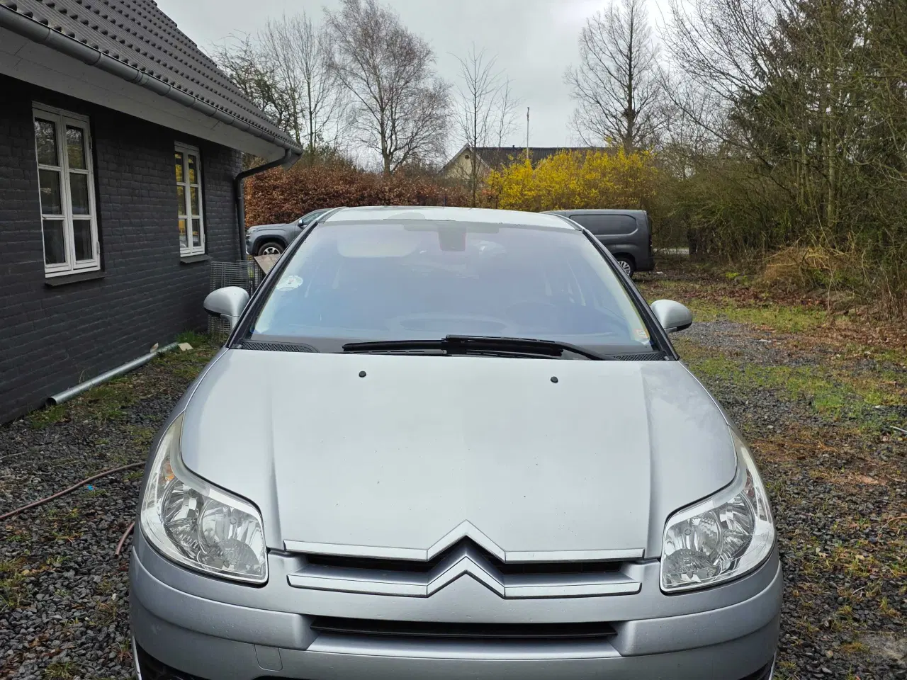 Billede 1 - C4 kun 144.000km