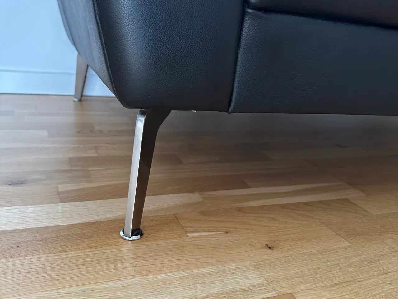 Billede 5 - Hjort Knudsen 2 og 3 personer lædersofagruppe