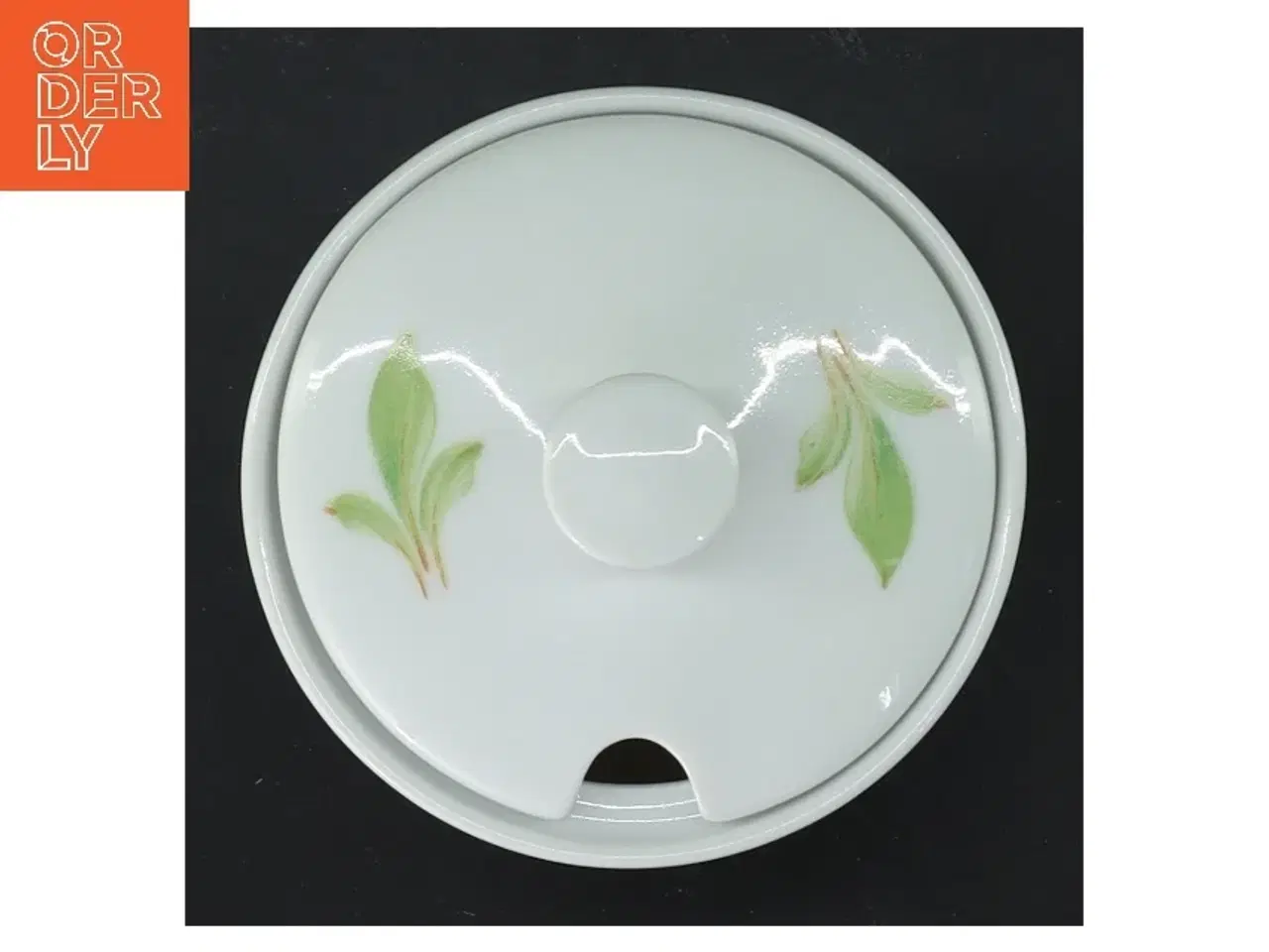 Billede 3 - Marmeladekrukke med låg fra Lyngby (str. Ø 10 cm længde 8,5 cm)