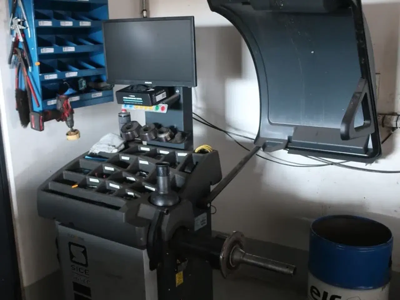 Billede 1 - Afbalanceringsmaskine NEXION S65E-C 200-230