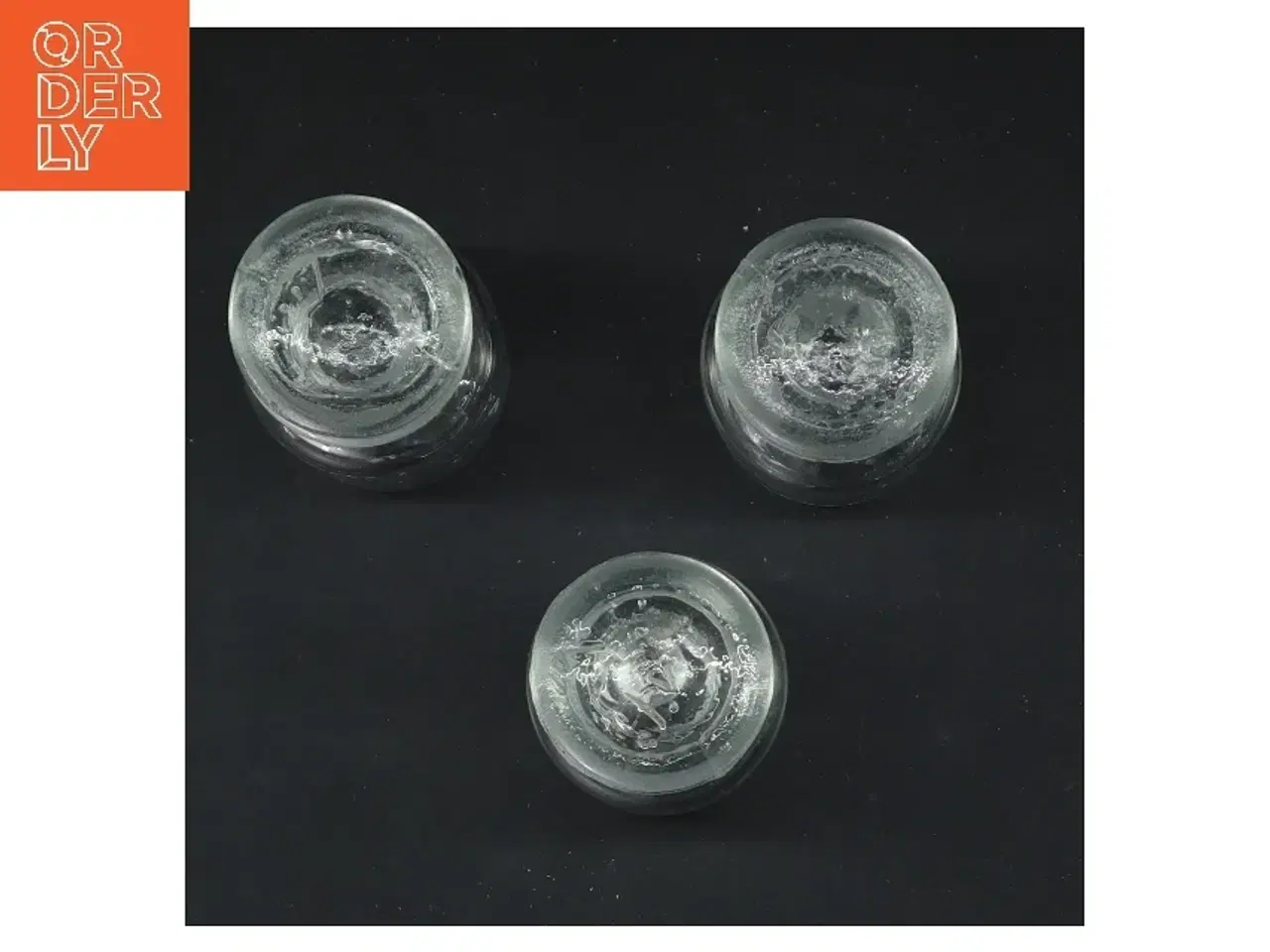 Billede 2 - Tre glasflasker med låg (str. 3 stk 8,5 cm)