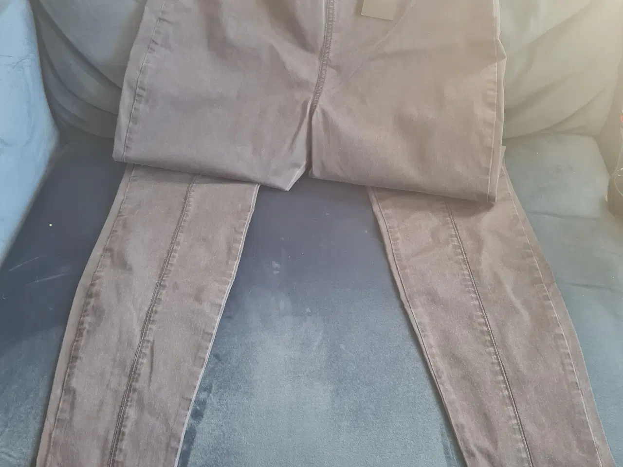 Billede 7 - Nye jeans str 44 fra Whiite copenhagen
