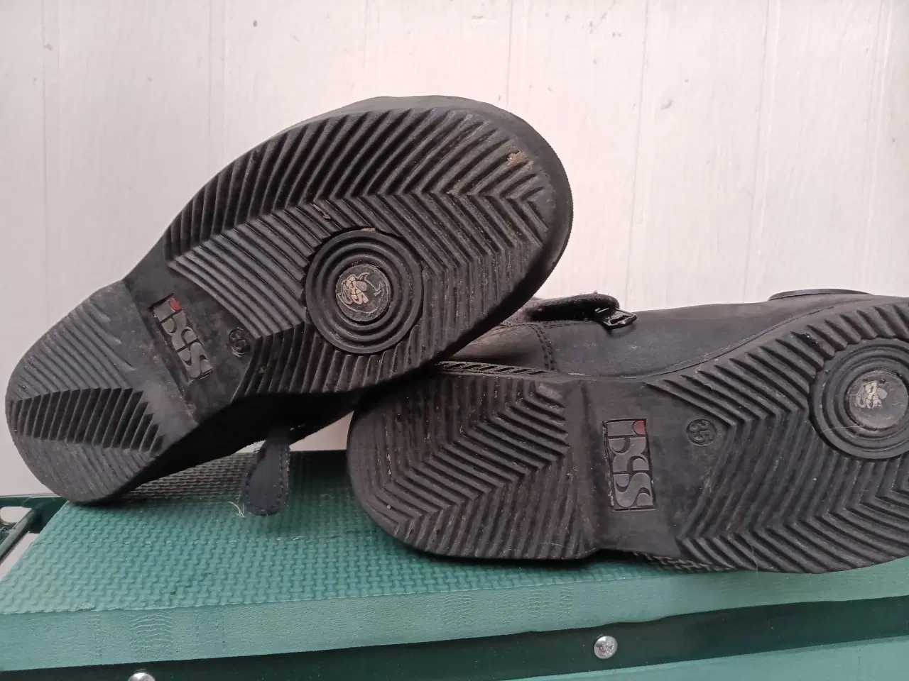 Billede 3 - Mc støvle str 35