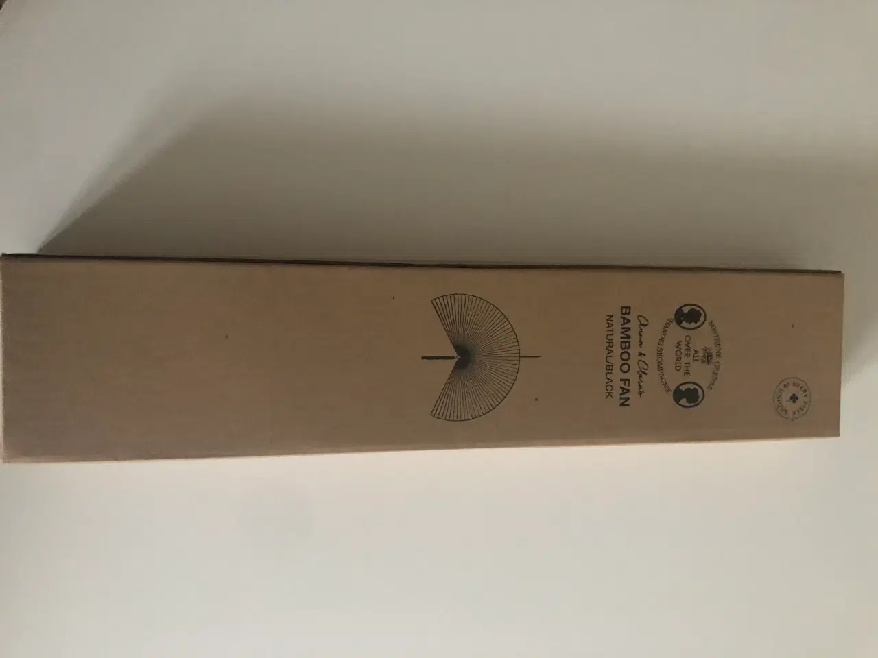 Billede 2 - Dekorativ vifte i bambus  i natur/sort  sælges