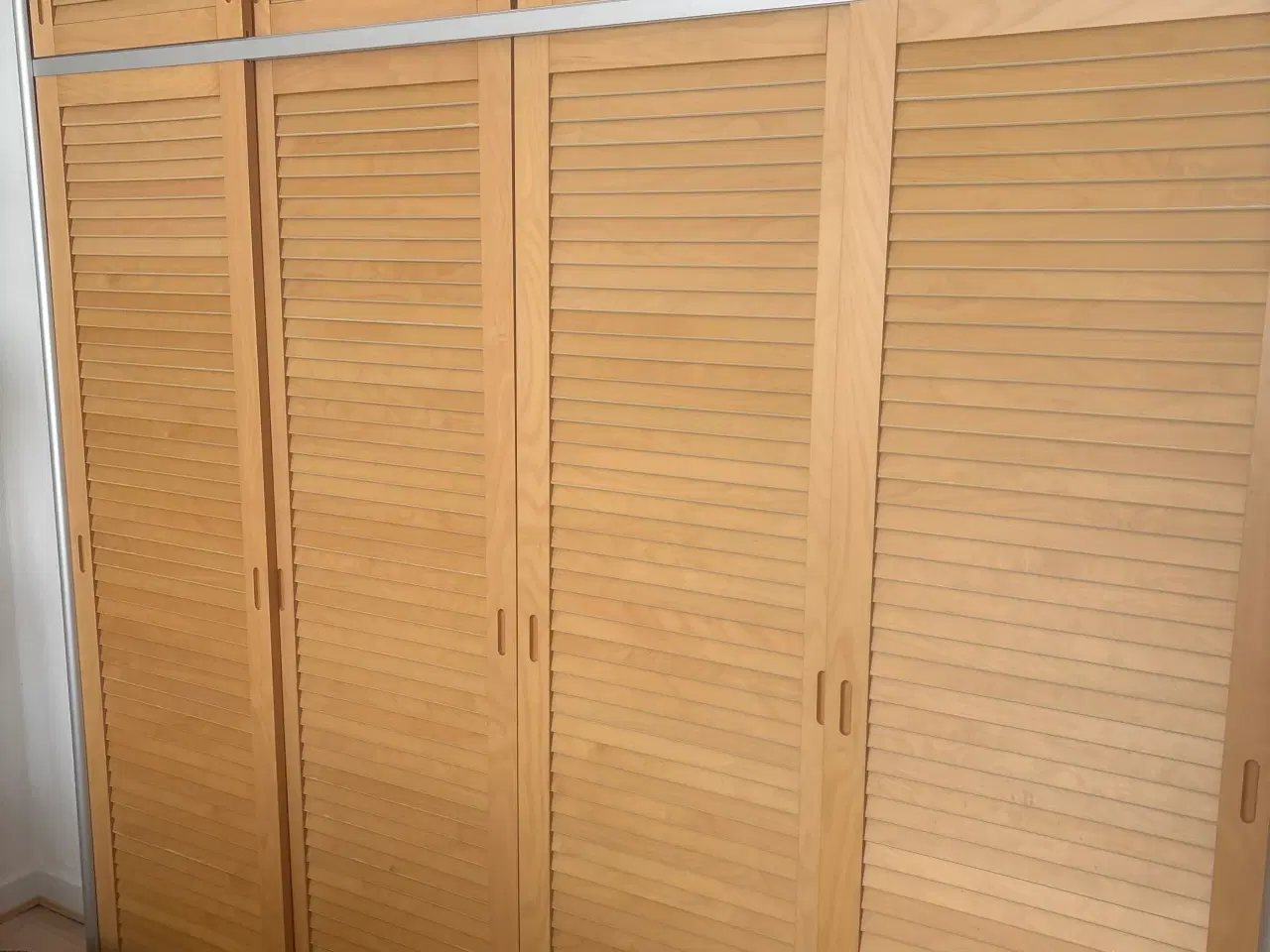 Billede 1 - TM- line 4 fløjet klædeskab