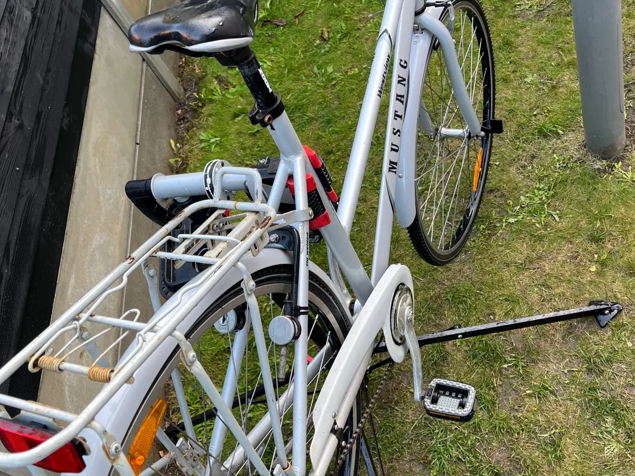 Billede 4 - Mustang cykel i grå 