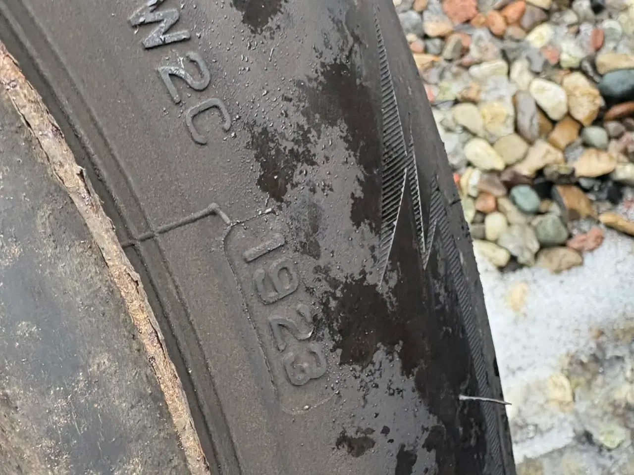 Billede 2 - Fornuftig vinterhjul sæt