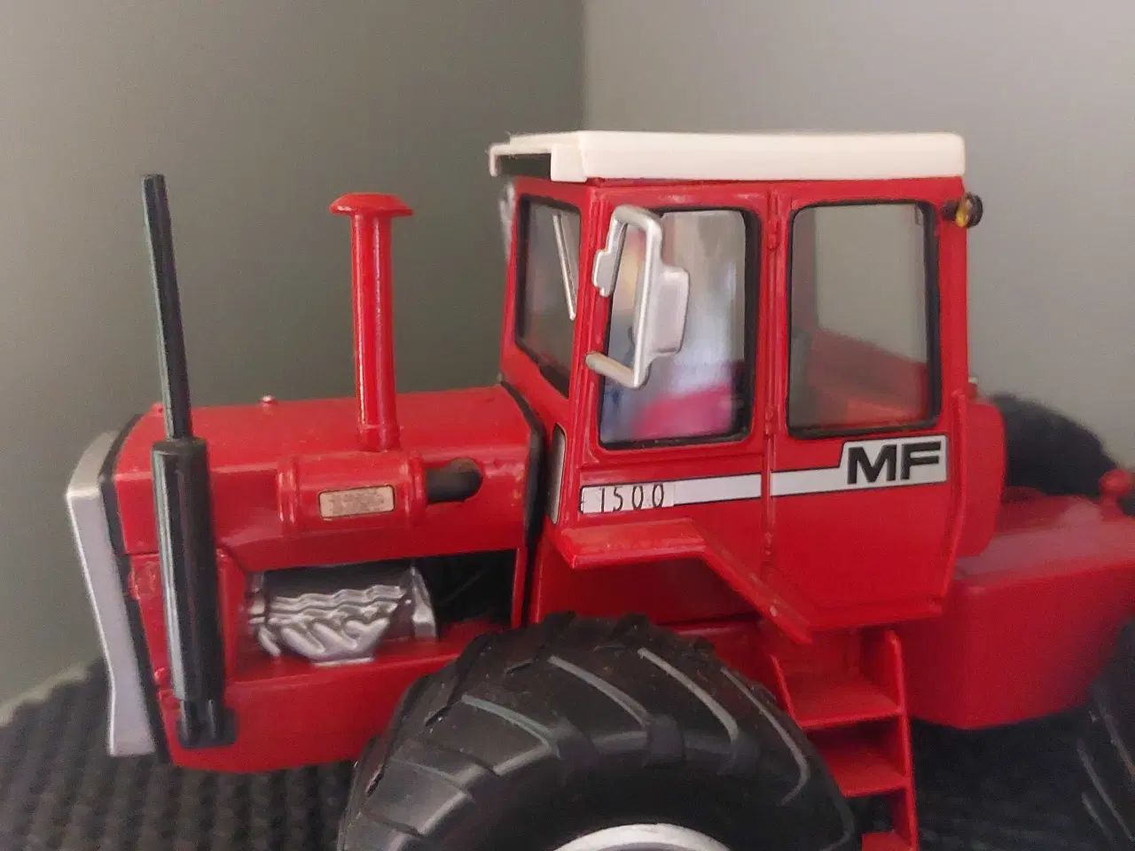 Billede 2 - Britains/ertl  mf 1500