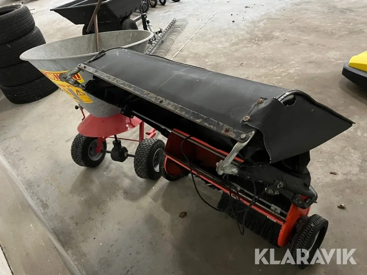 Billede 3 - Græsopsamler og gødningsspreder Husqvarna og Rondini