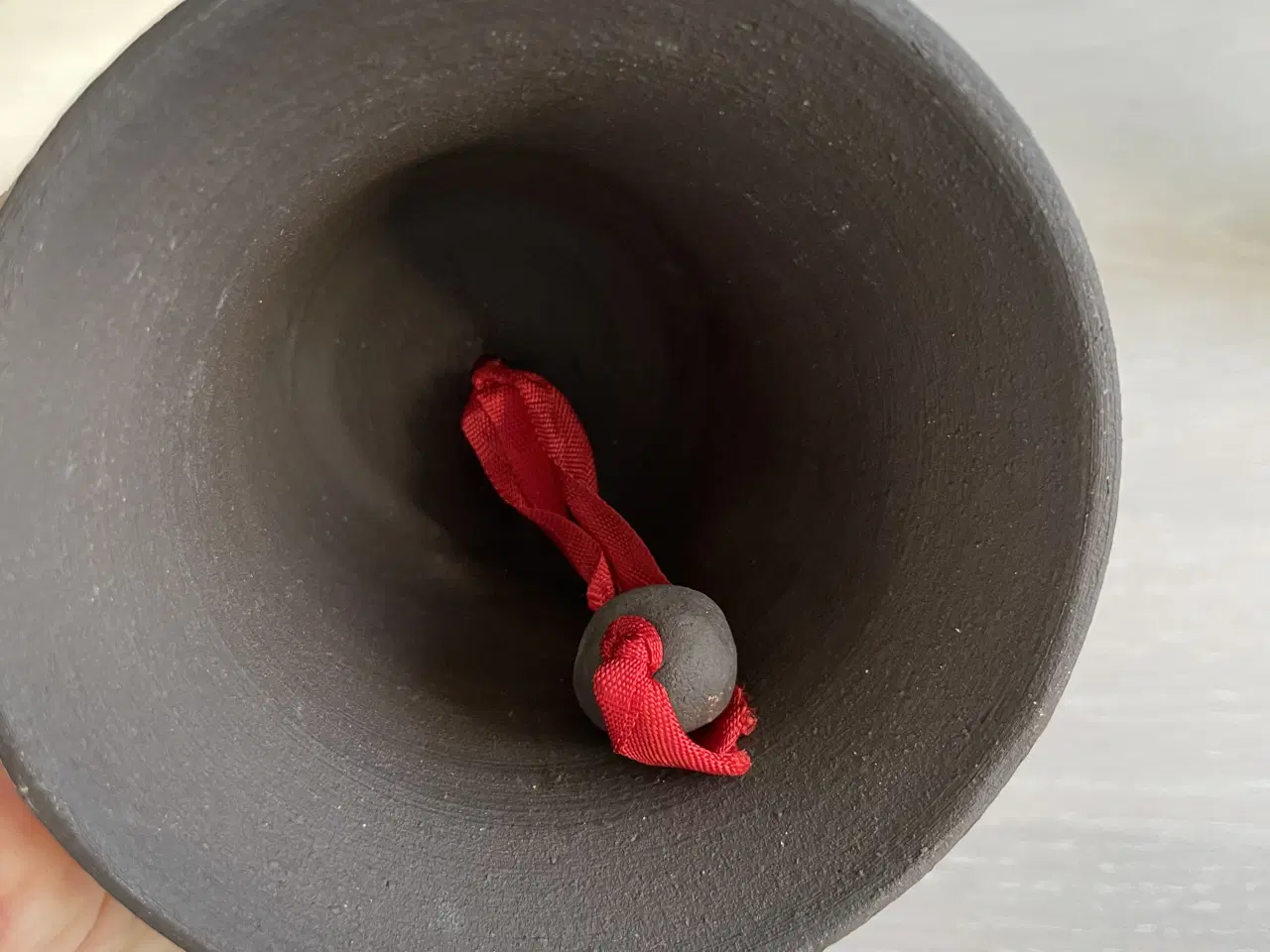 Billede 2 - Klokke i keramik