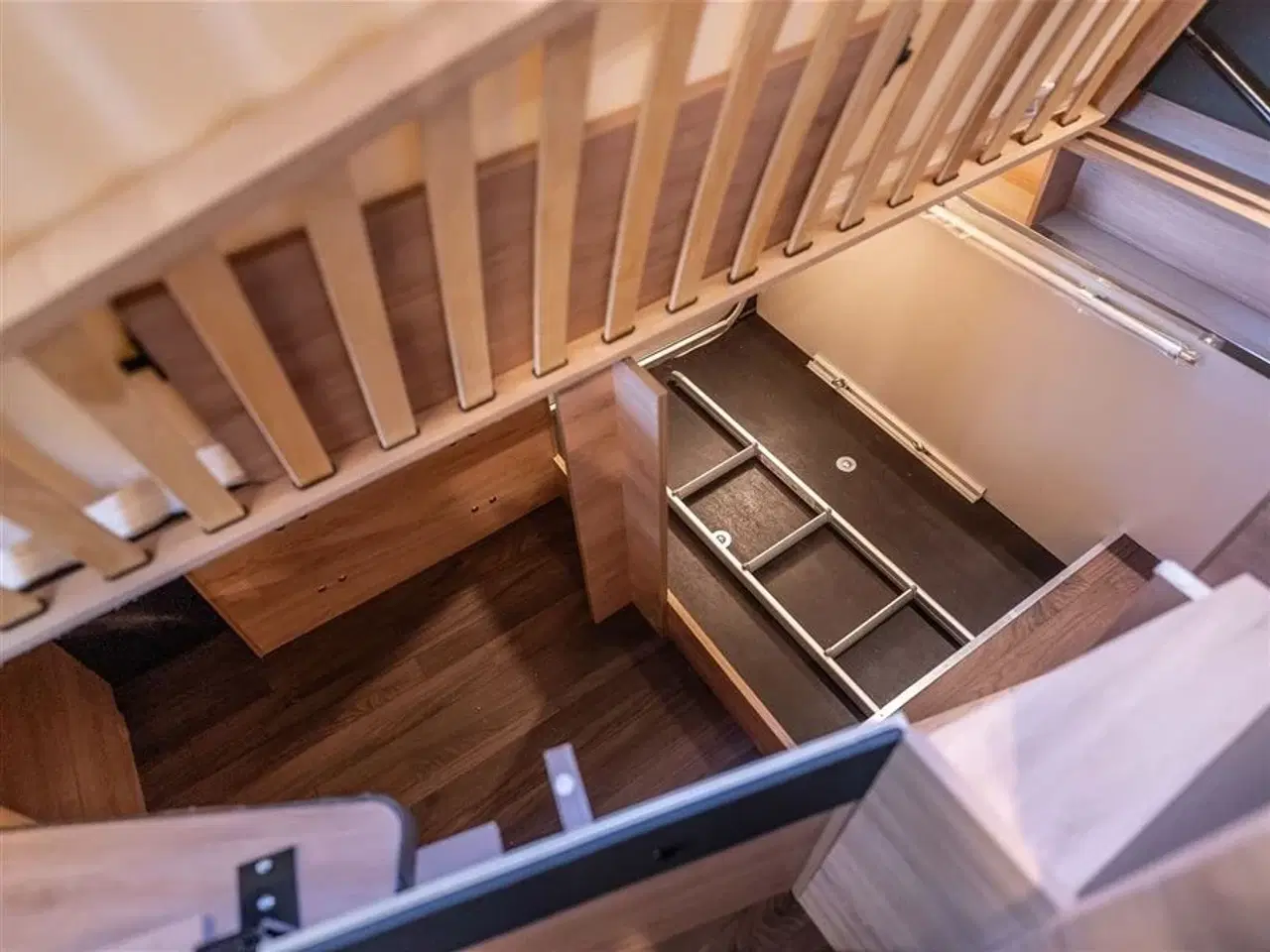 Billede 25 - 2025 - Knaus L!VE TI Wave 650 MF Platinium Selection   Komplet bil med lithium batteri, solceller mm.