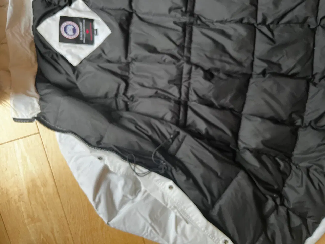 Billede 4 - Canadian Goose jakke str s