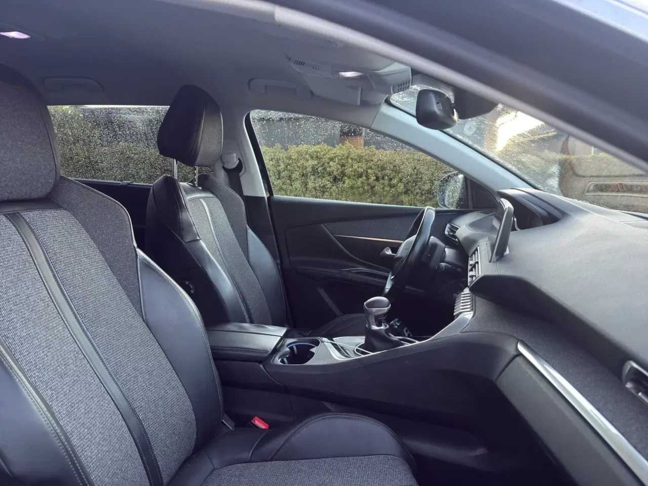 Billede 13 - Peugeot 5008 1,6 BlueHDi 120 Allure 7prs