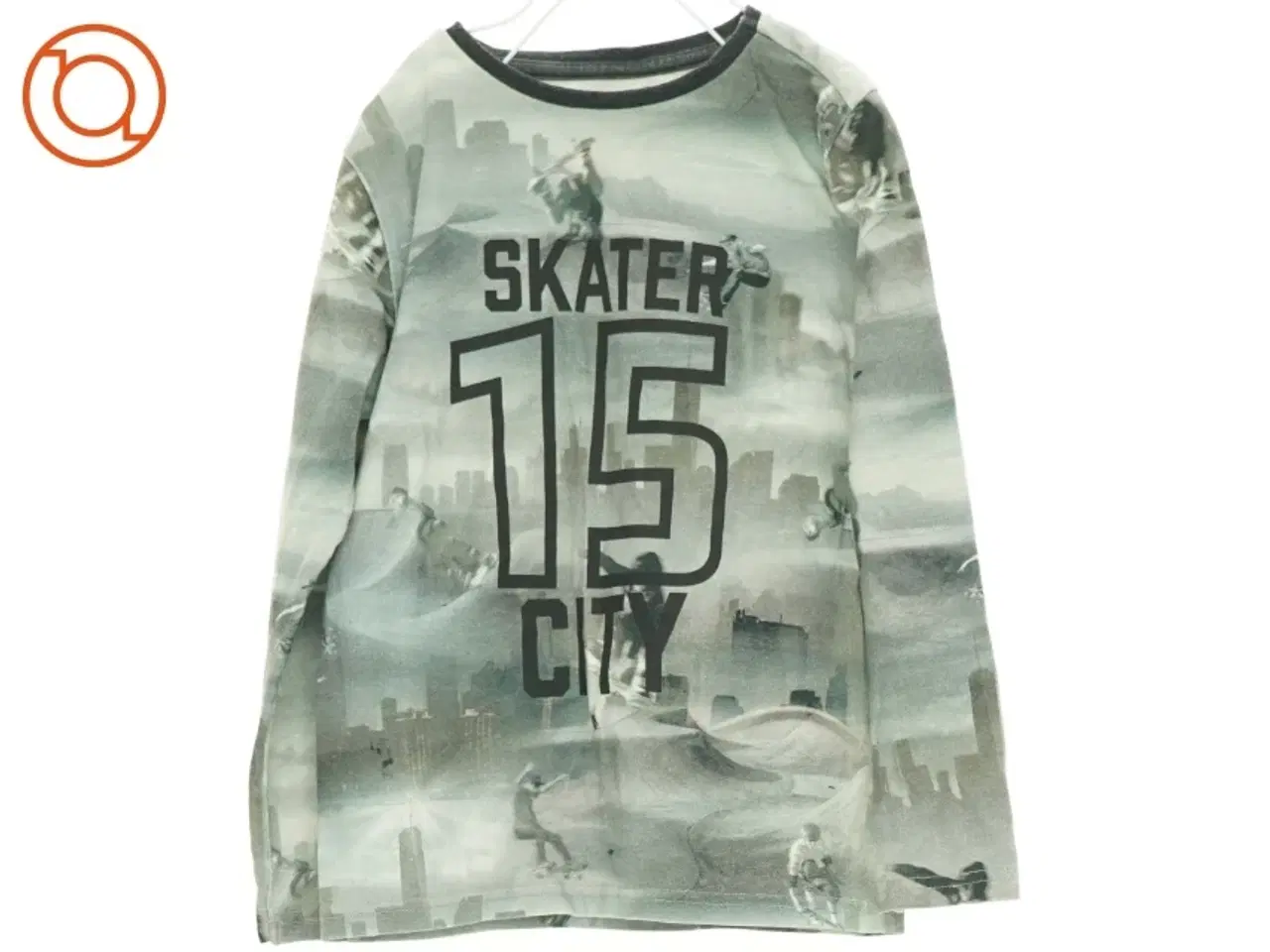 Billede 1 - Bluse fra Friends (str. 110 cm)