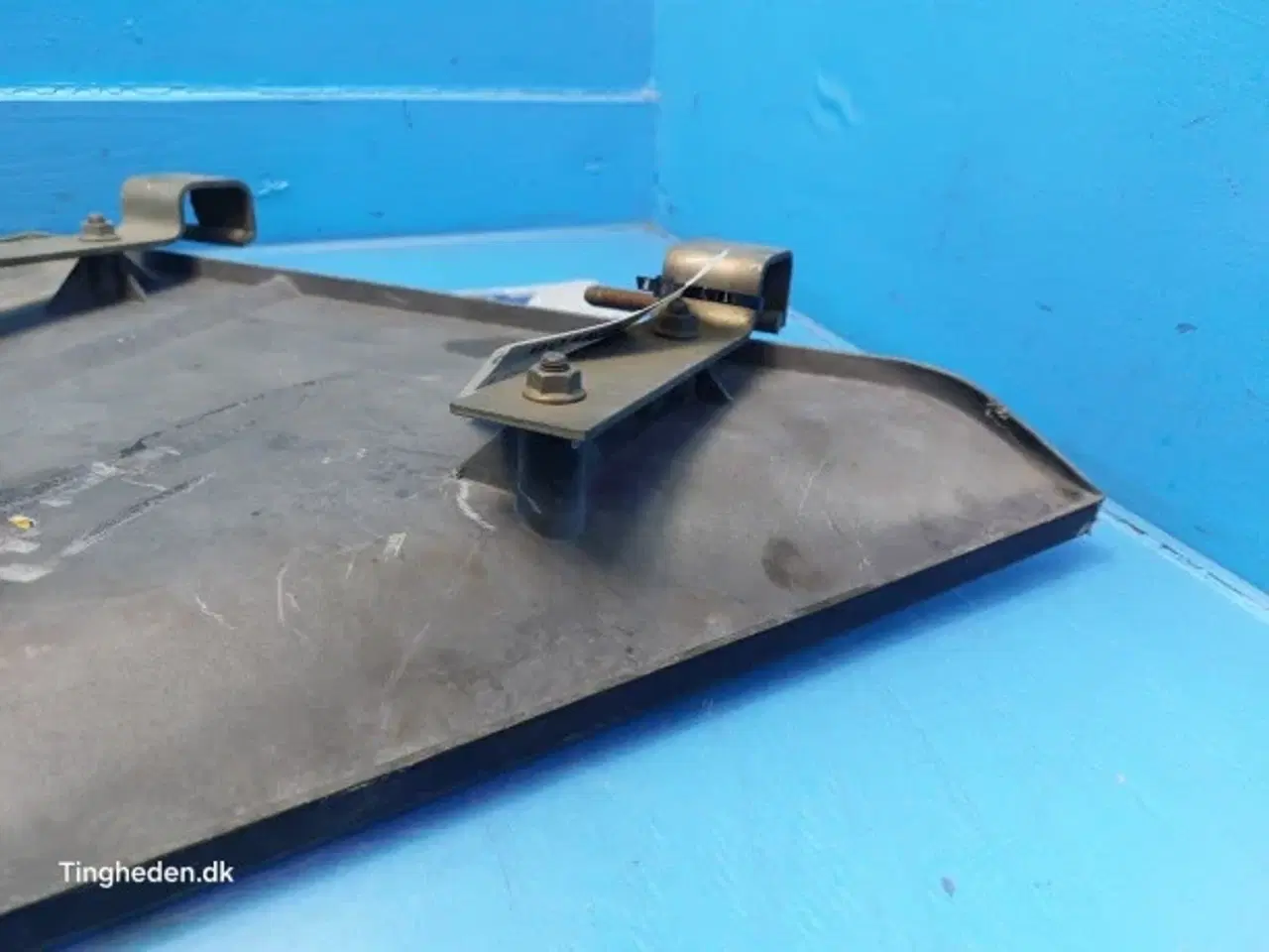 Billede 3 - New Holland G240 Låge 86500617