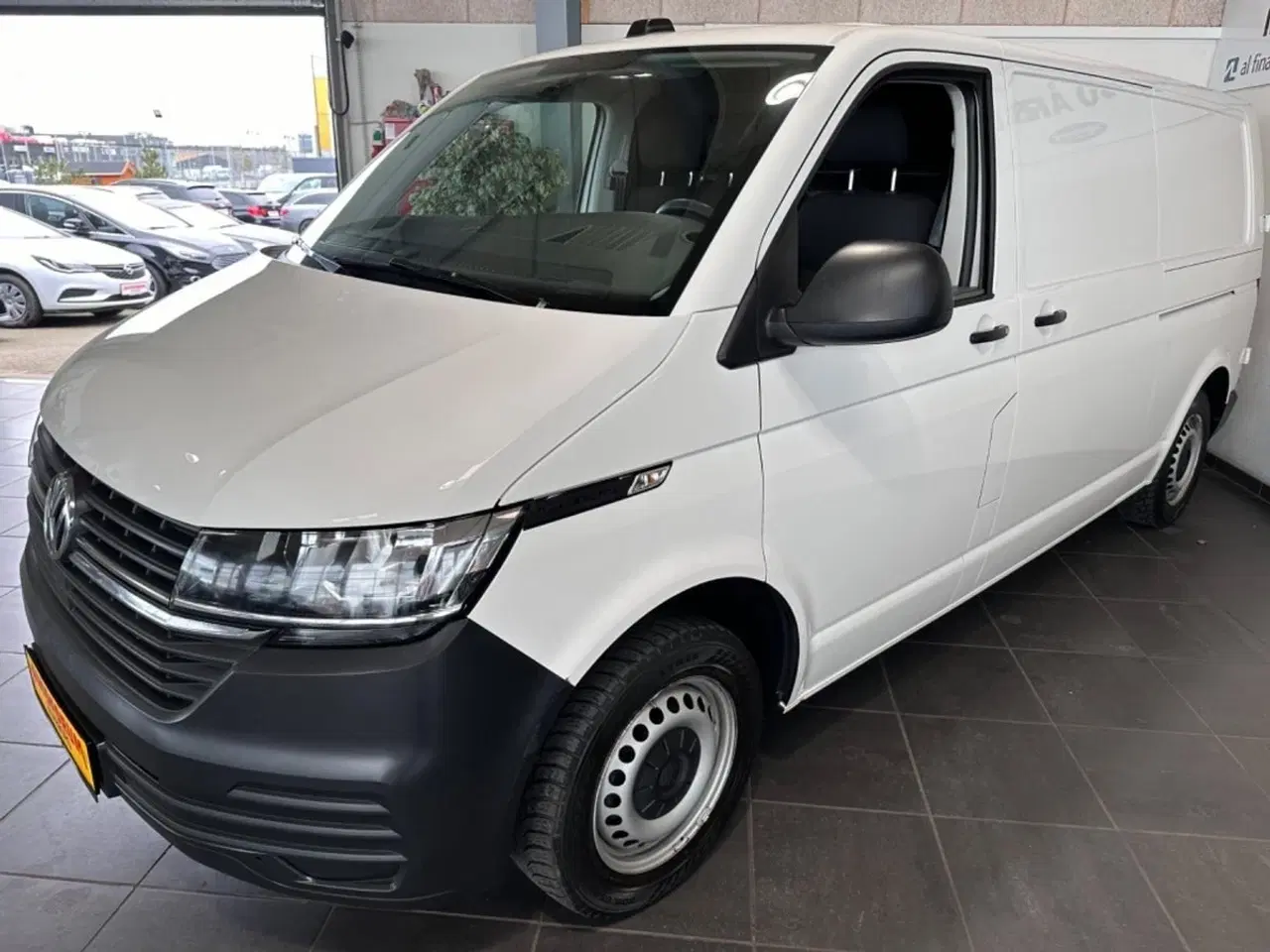 Billede 1 - VW Transporter 2,0 TDi 110 Kassevogn lang