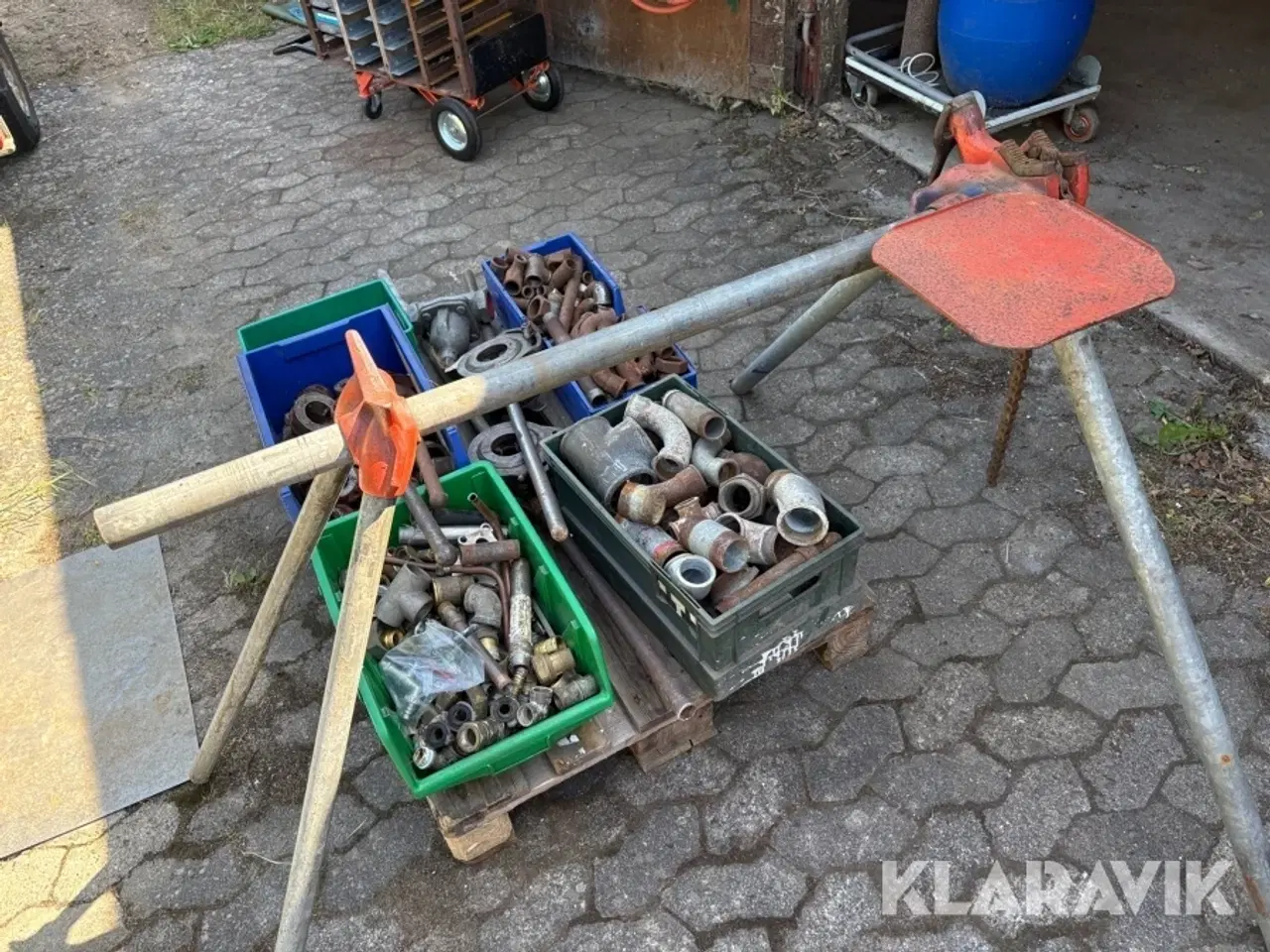 Billede 5 - Gevindskærer, rørholder, rør og haner