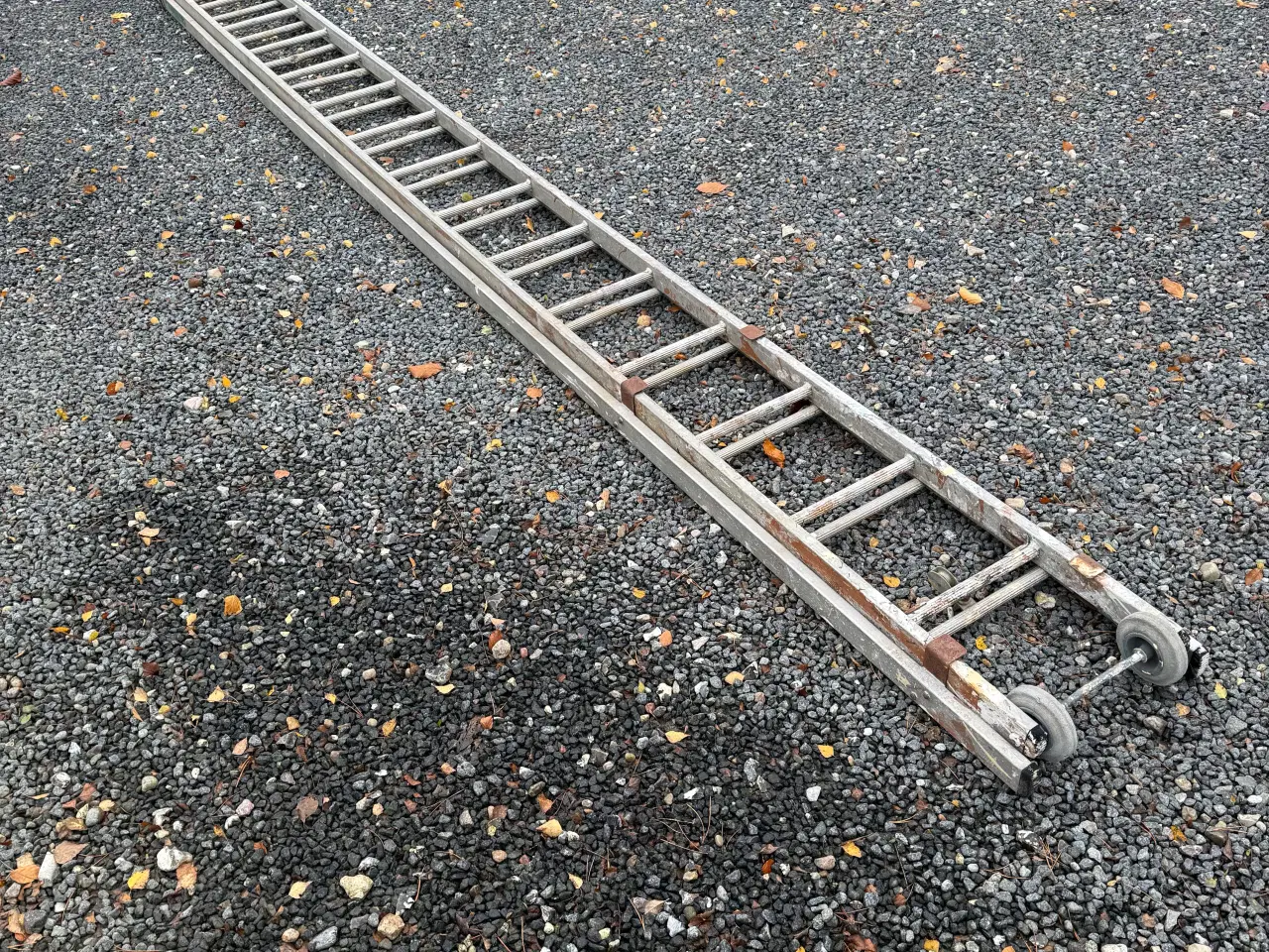 Billede 1 - Hejsestige sælges 4,8 meter