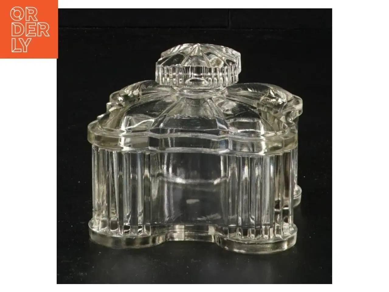 Billede 1 - Krystalglas æske med låg (str. 8 x 4 cm)