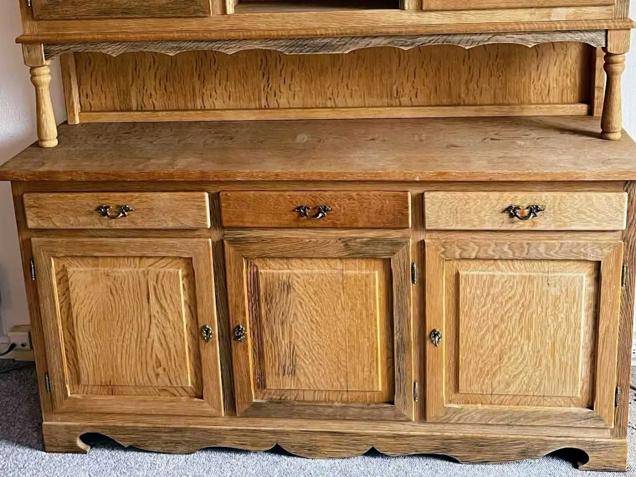 Billede 10 - Egetræ, se hvordan de kan styles, hvilke stil vælg