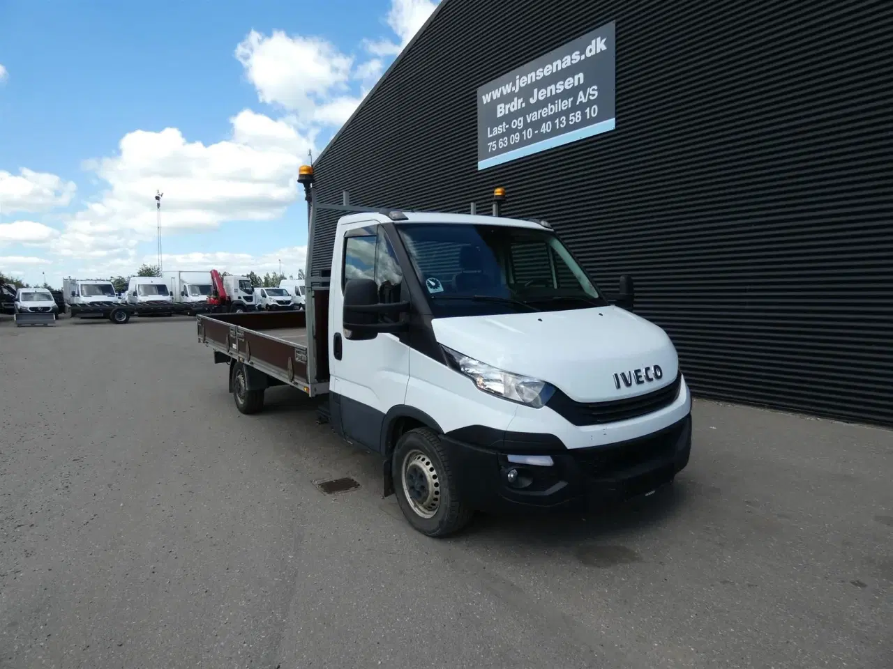 Billede 1 - Iveco Daily 35S18 4100mm 3,0 D 180HK Ladv./Chas. 8g Aut.