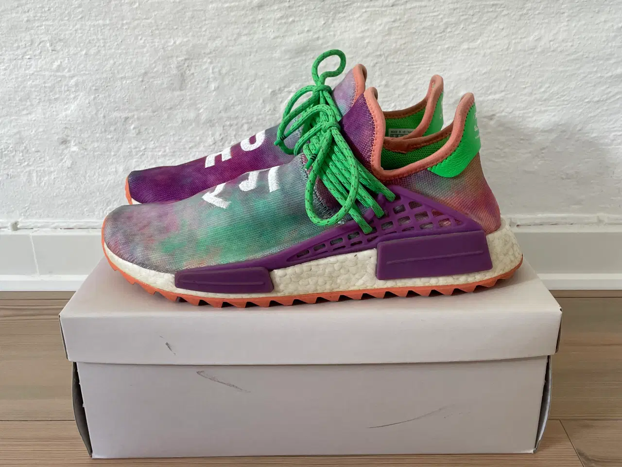 Billede 1 - Human Race Holi NMD MC