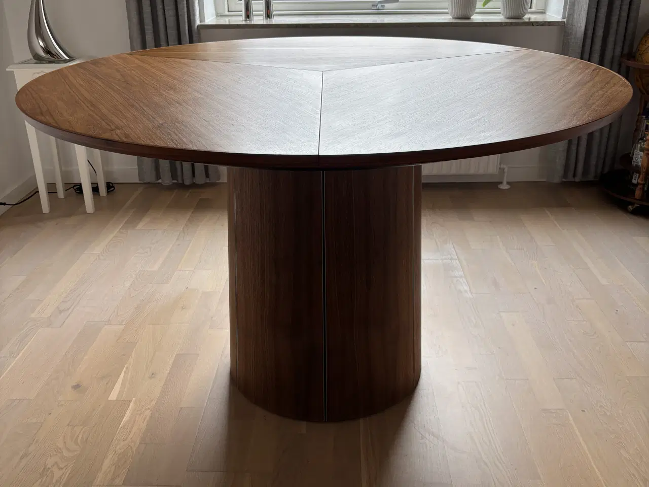 Billede 1 - Skovby SM33 spisebord