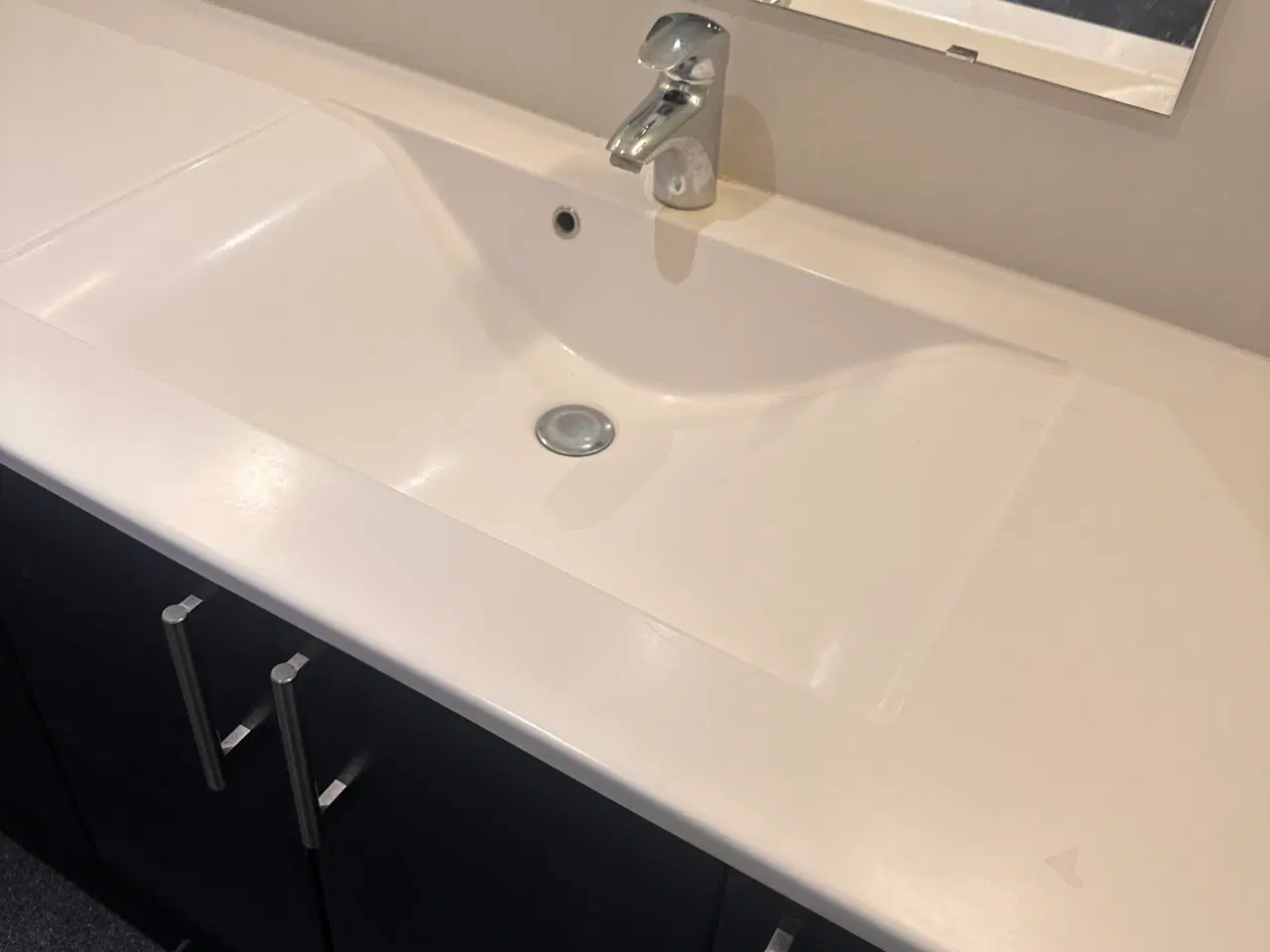 Billede 2 - Badeværelses arrangement 