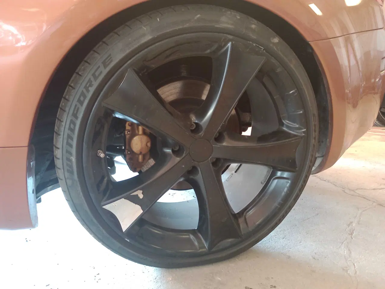 Billede 3 - 5x114,3 fælge på sommerdæk sælges