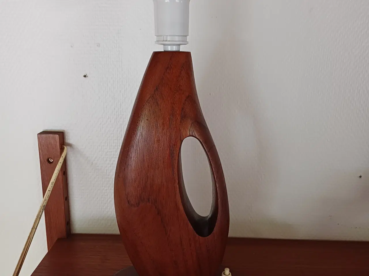 Billede 8 - Teak bordlampe med le klint skræm ø36 