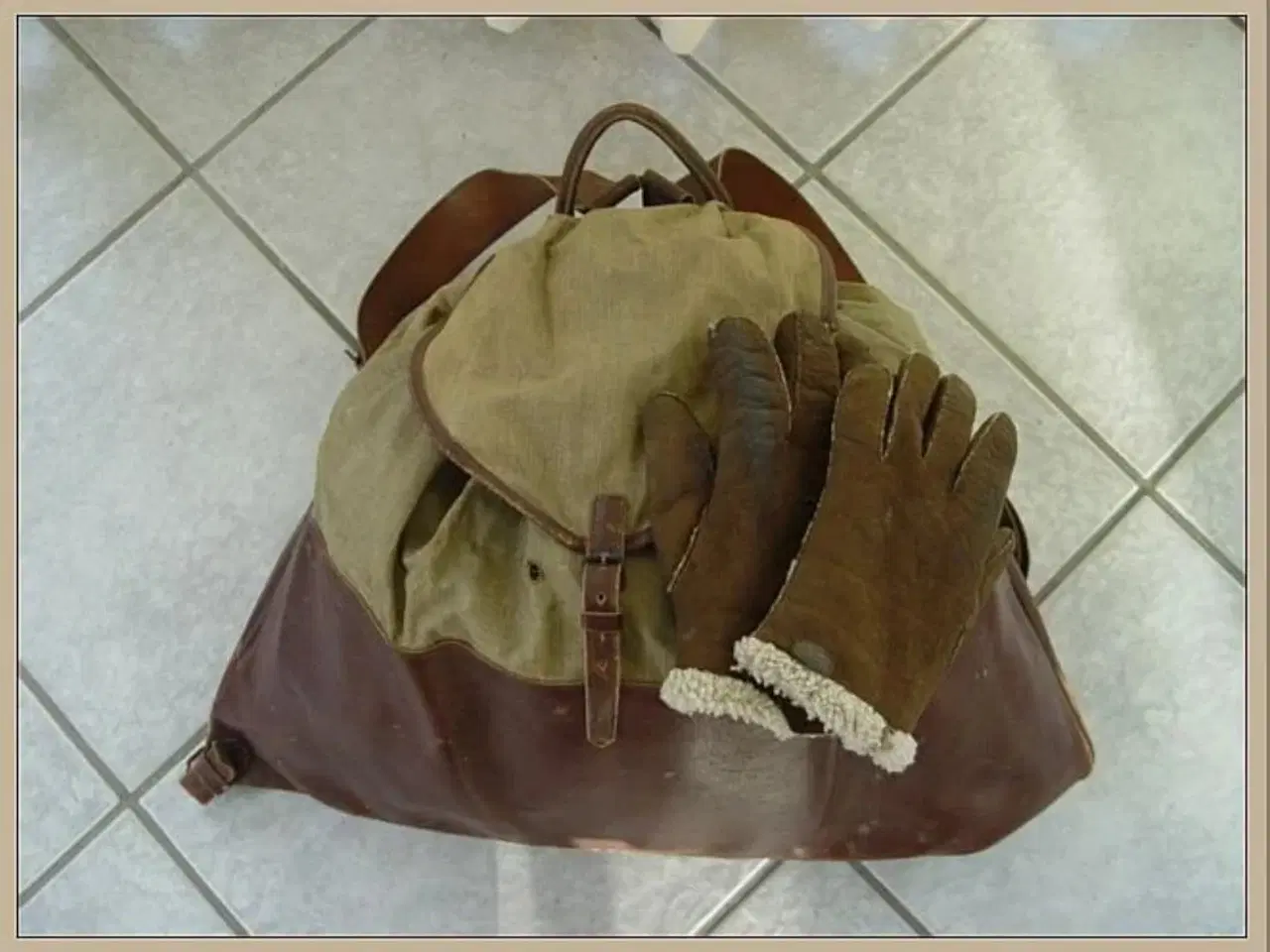 Billede 2 - * Wehrmacht Rucksack & Lederhandschuhe *