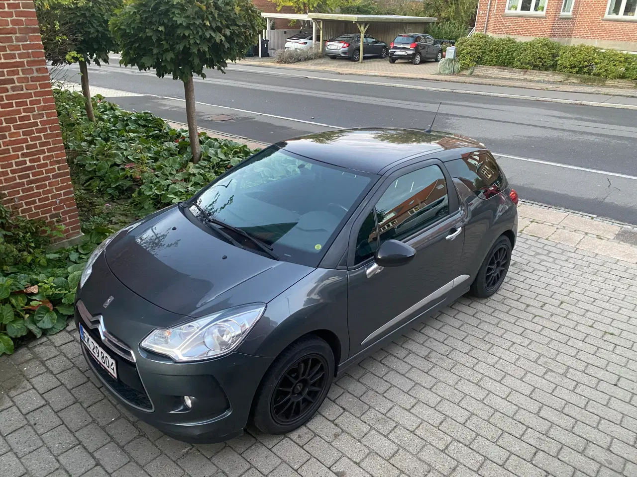 Billede 2 - Meget velholdt DS3