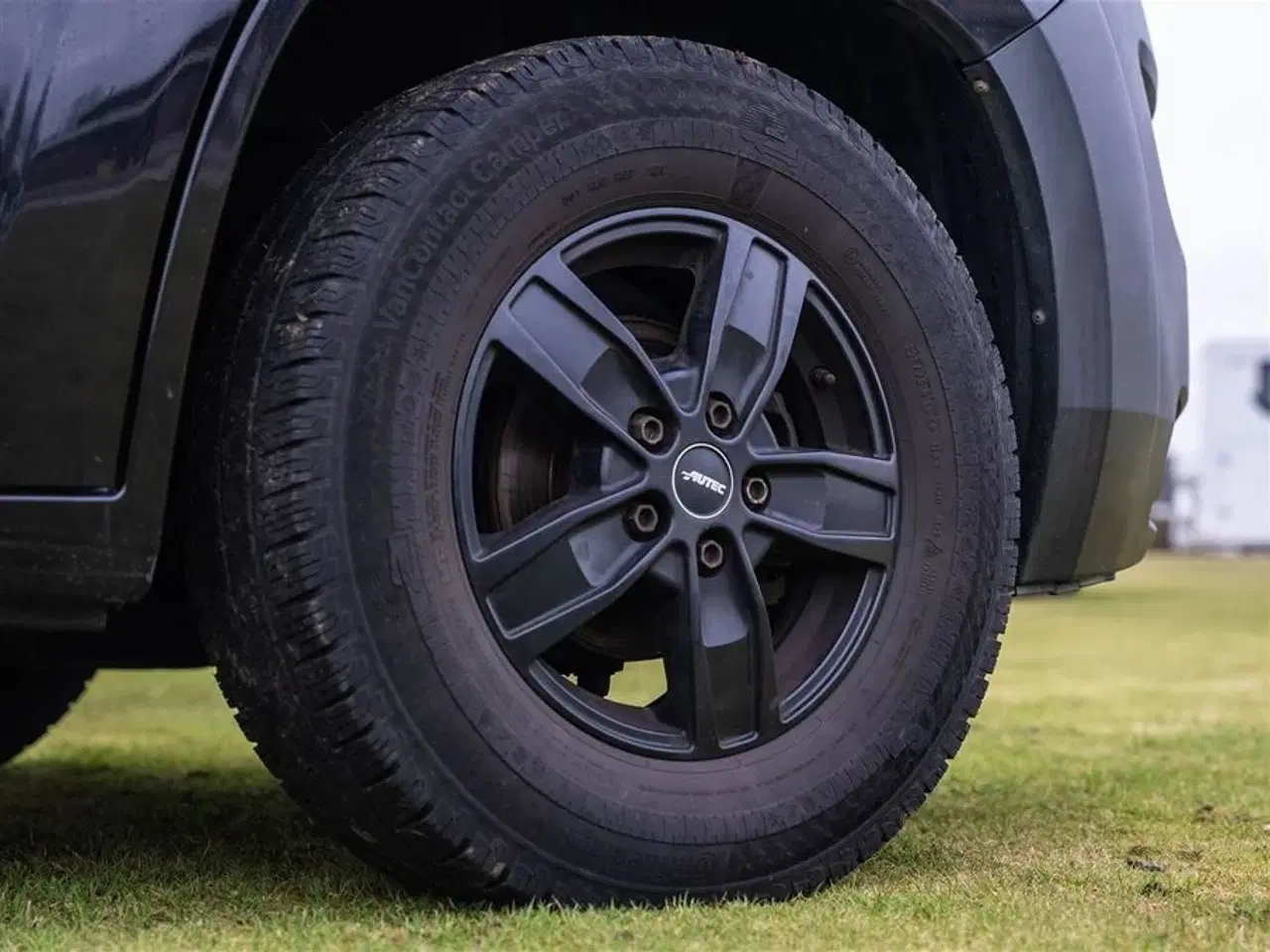 Billede 34 - 2021 - Bravia 599 140 Hk Usædvanlig høj kvalitet og et flot design fyldt med ekstraudstyr