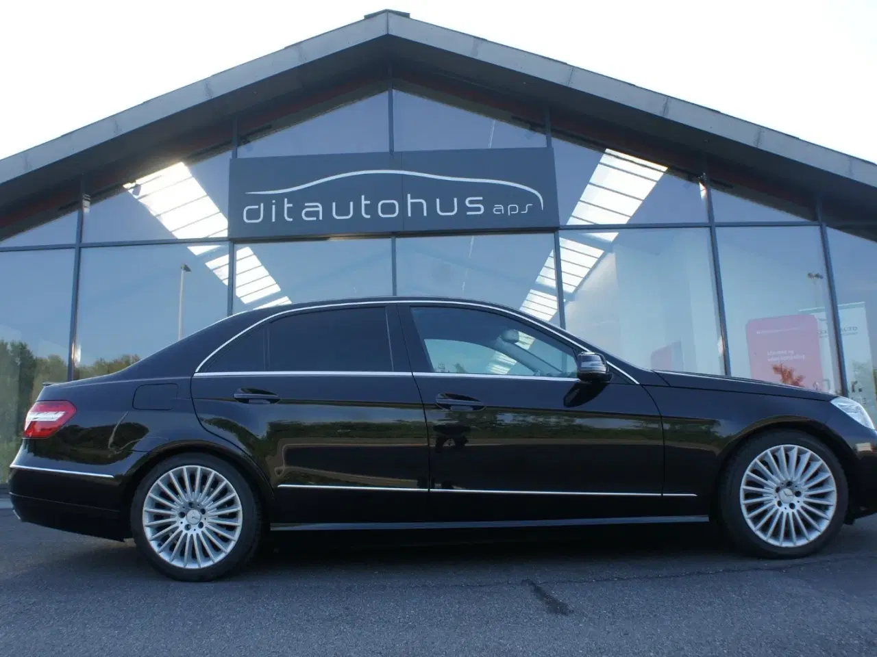 Billede 4 - Mercedes E300 2,2 BlueTEC Hybrid Avantgarde aut.