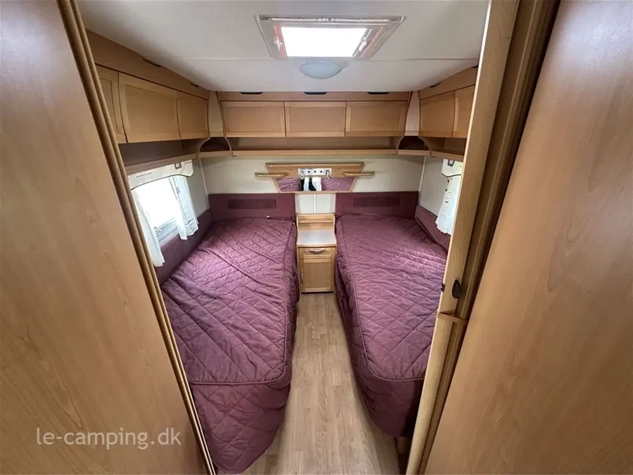 Billede 3 - 2008 - Kabe Royal 780 GLE