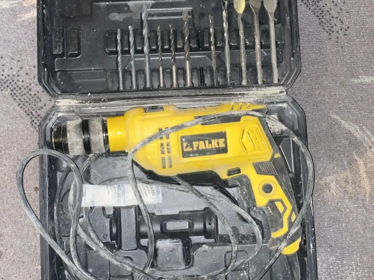 Billede 1 - Slagboremaskine med bor