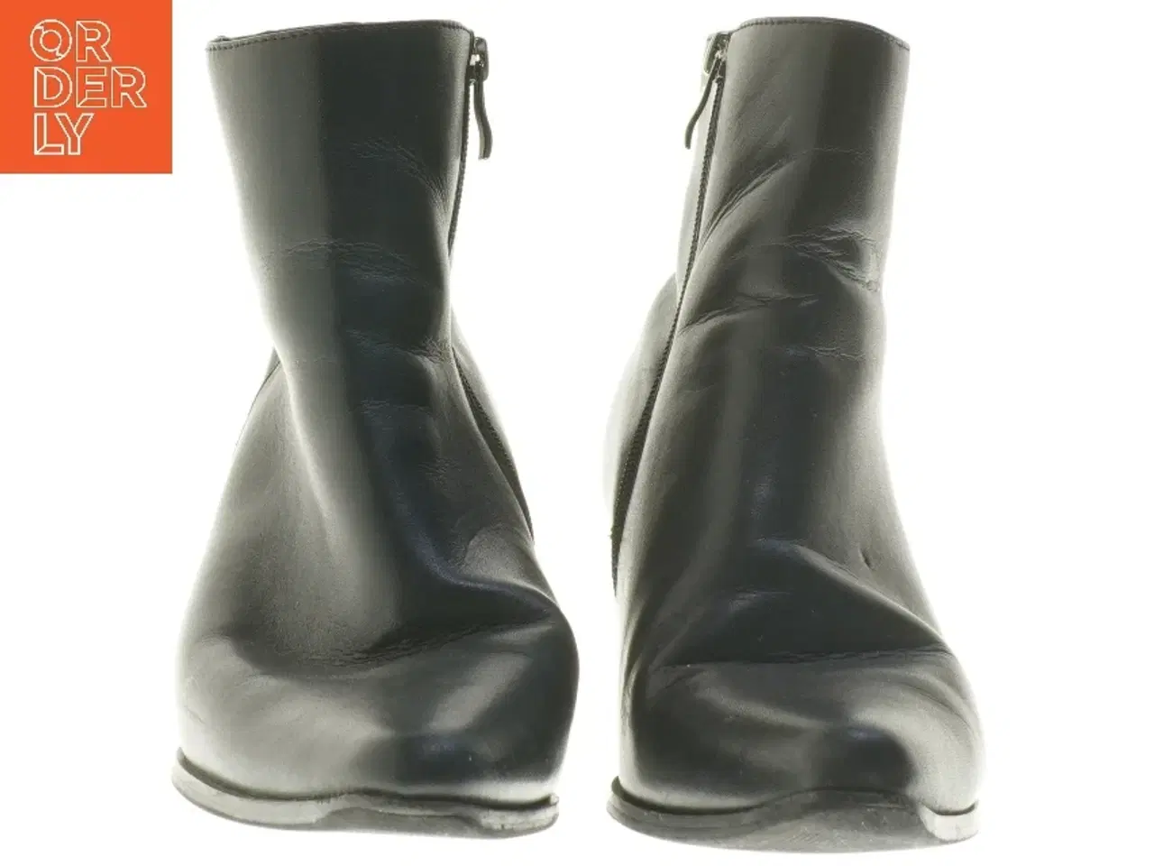 Billede 4 - Sort støvle med hæl fra VRS (str. 41 )