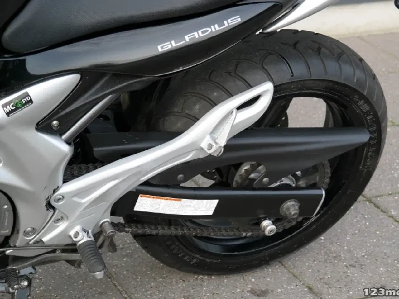 Billede 25 - Suzuki SFV 650 Gladius MC-SYD BYTTER GERNE