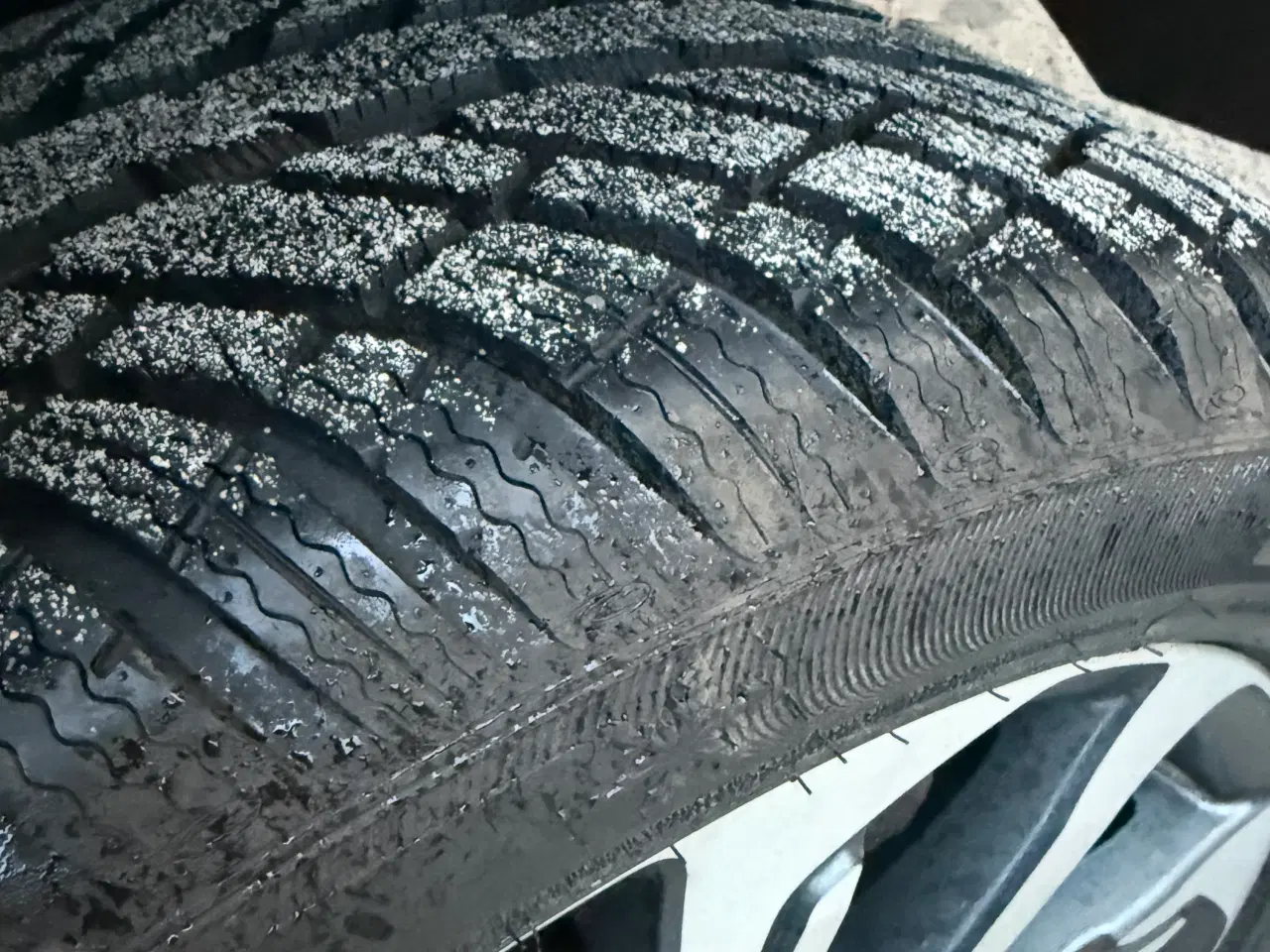 Billede 2 - Cooper Discoverer Winter 225/50 R18 99V XL
