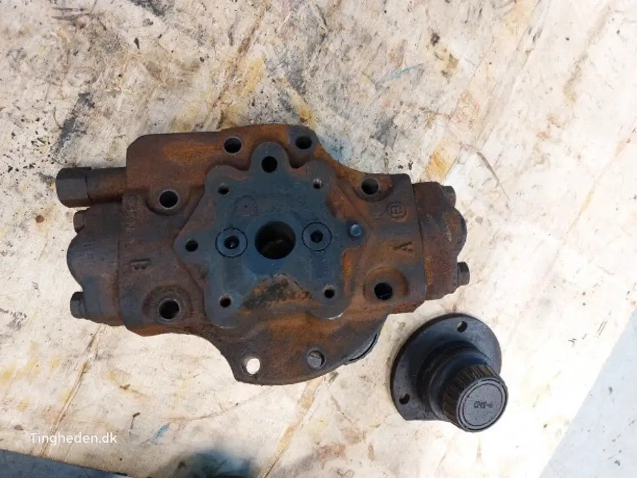 Billede 3 - John Deere 9780 CTS Hydrostat pumpe reservedele AXE10219