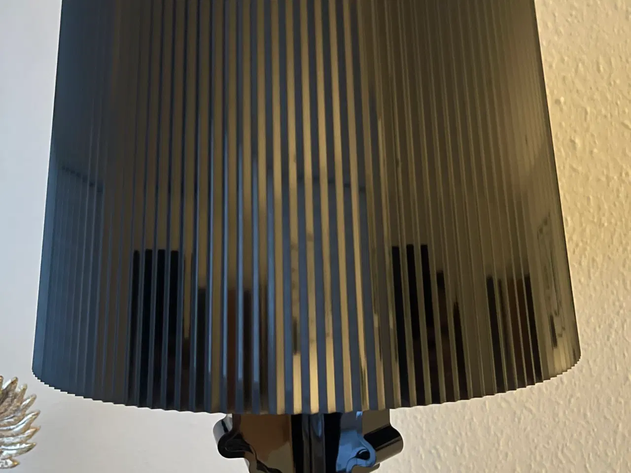 Billede 8 - Kartell bordlampe sort 