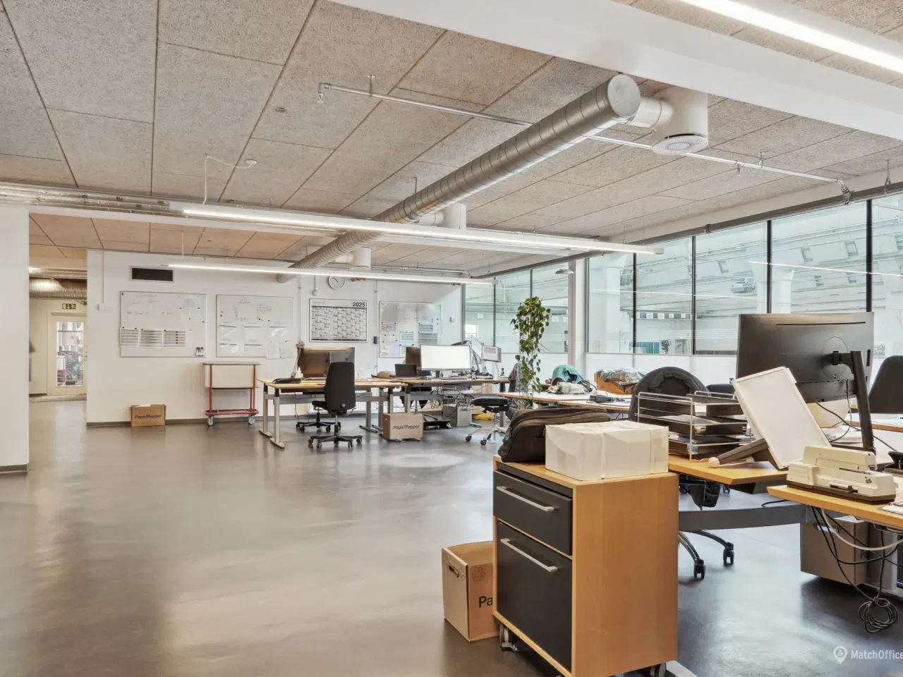 Billede 28 - Lager-og kontorlokaler med indhegnet gårdareal